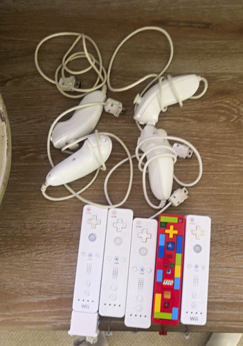 Nintendo wii controllers - 3, +