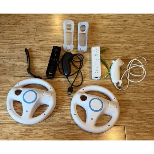 Wii accessories wiimotes 2 - wii,